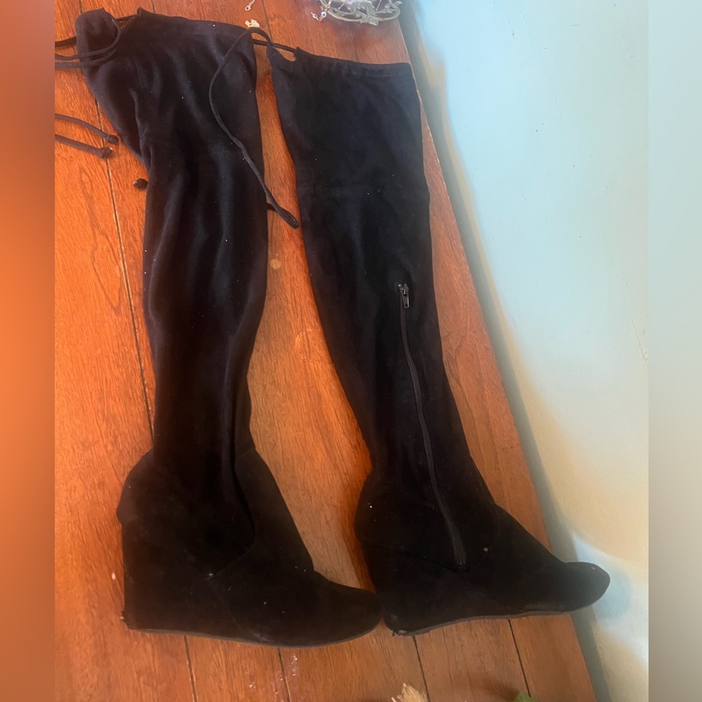Black Over-the-Knee Boots